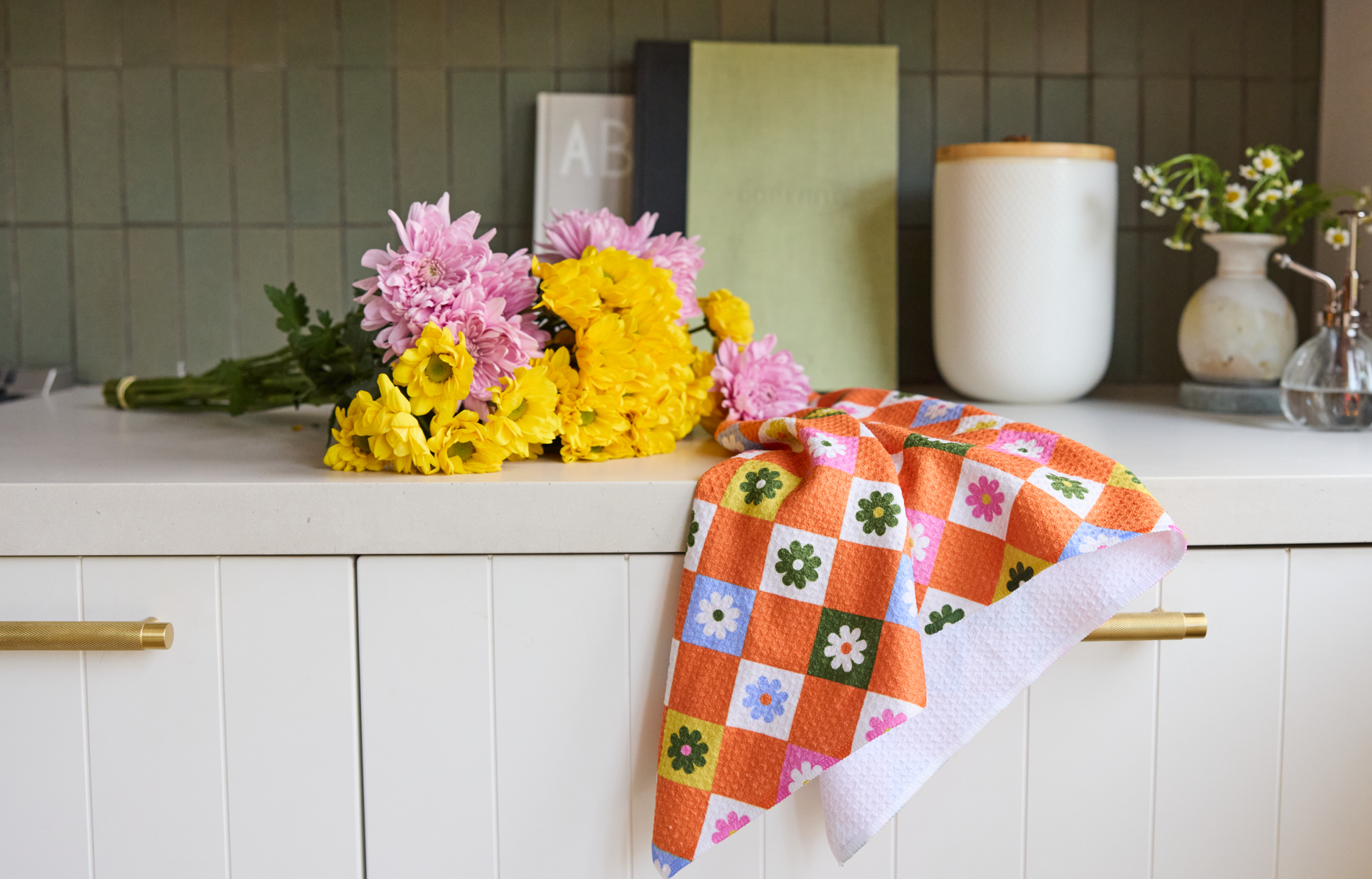 Spring Refresh: Easy Ways to Brighten Your Home with Color and Texture