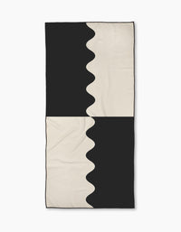 Monochrome Waves