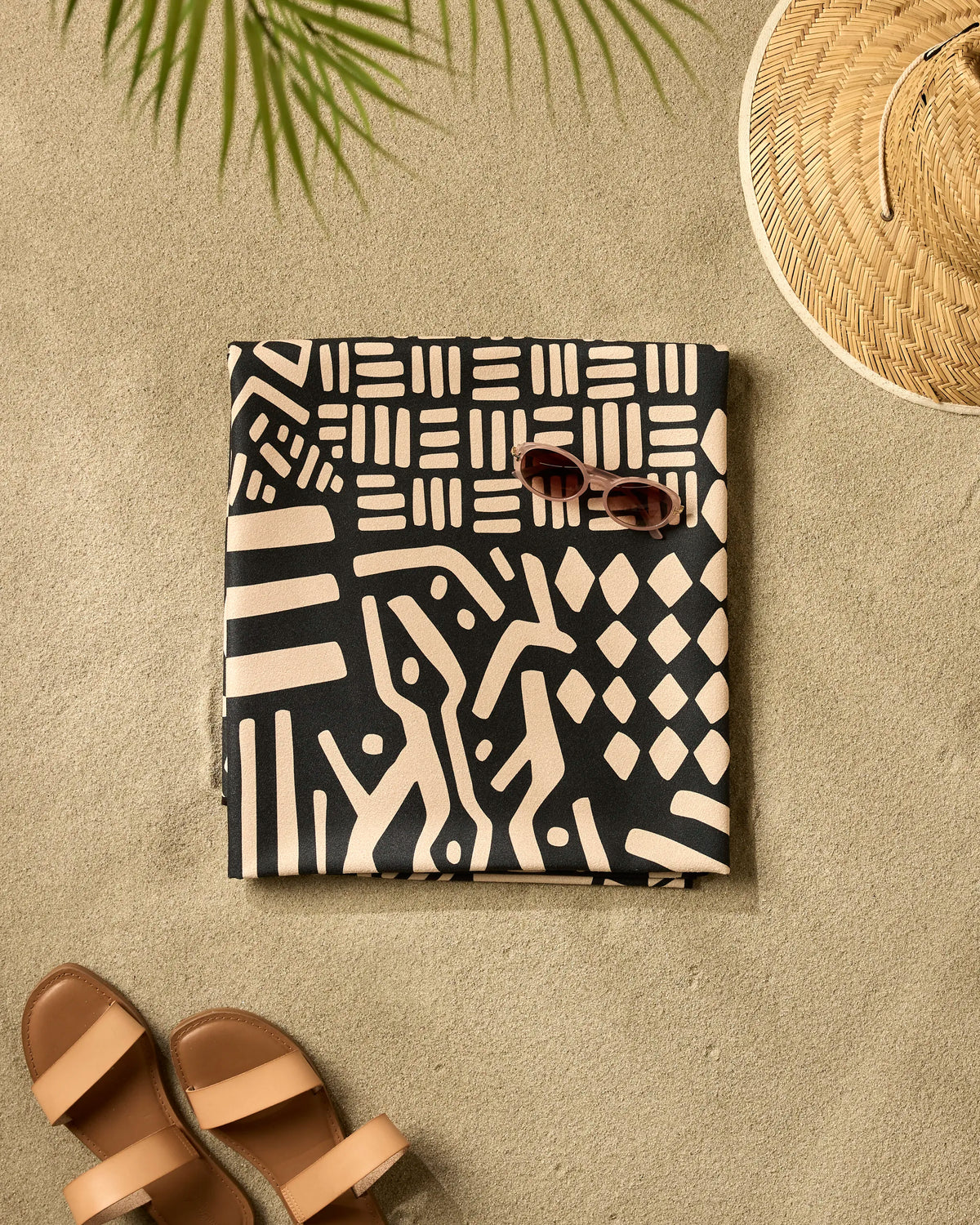 Shape Shift Micro-loop Beach Blanket | Geometry – GEOMETRY