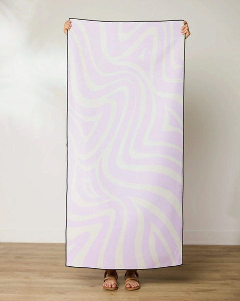 Dizzy Lilac Micro-loop Beach Towel | Geometry – GEOMETRY