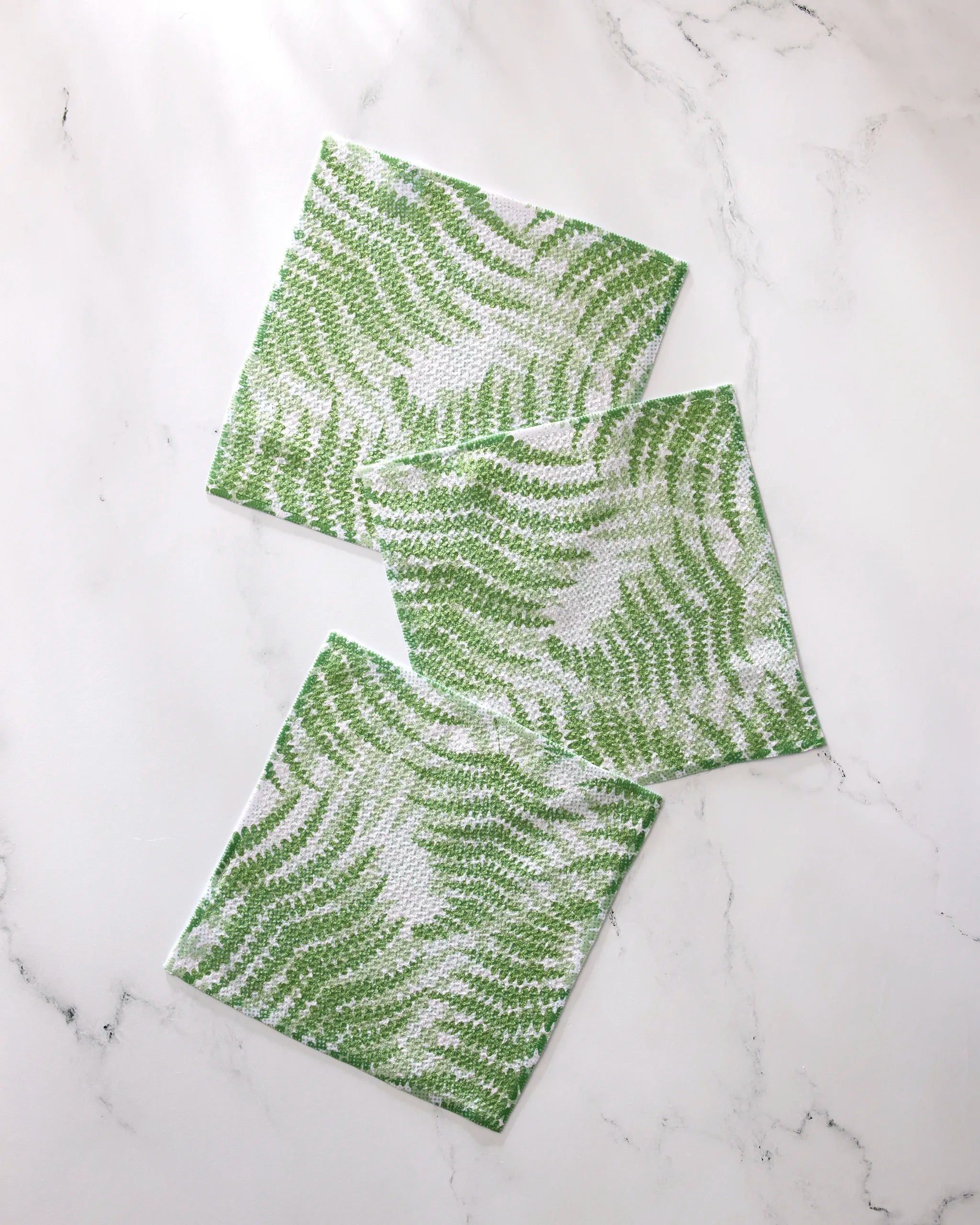 Swaying Leaf