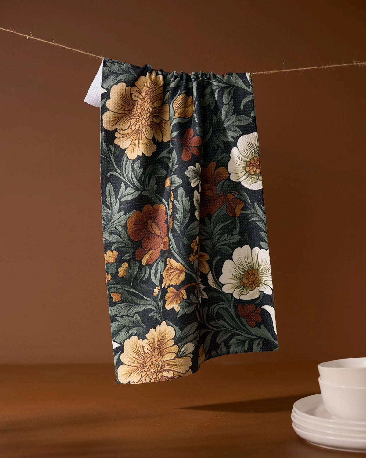TT-MF-classic-floral_hang.webp